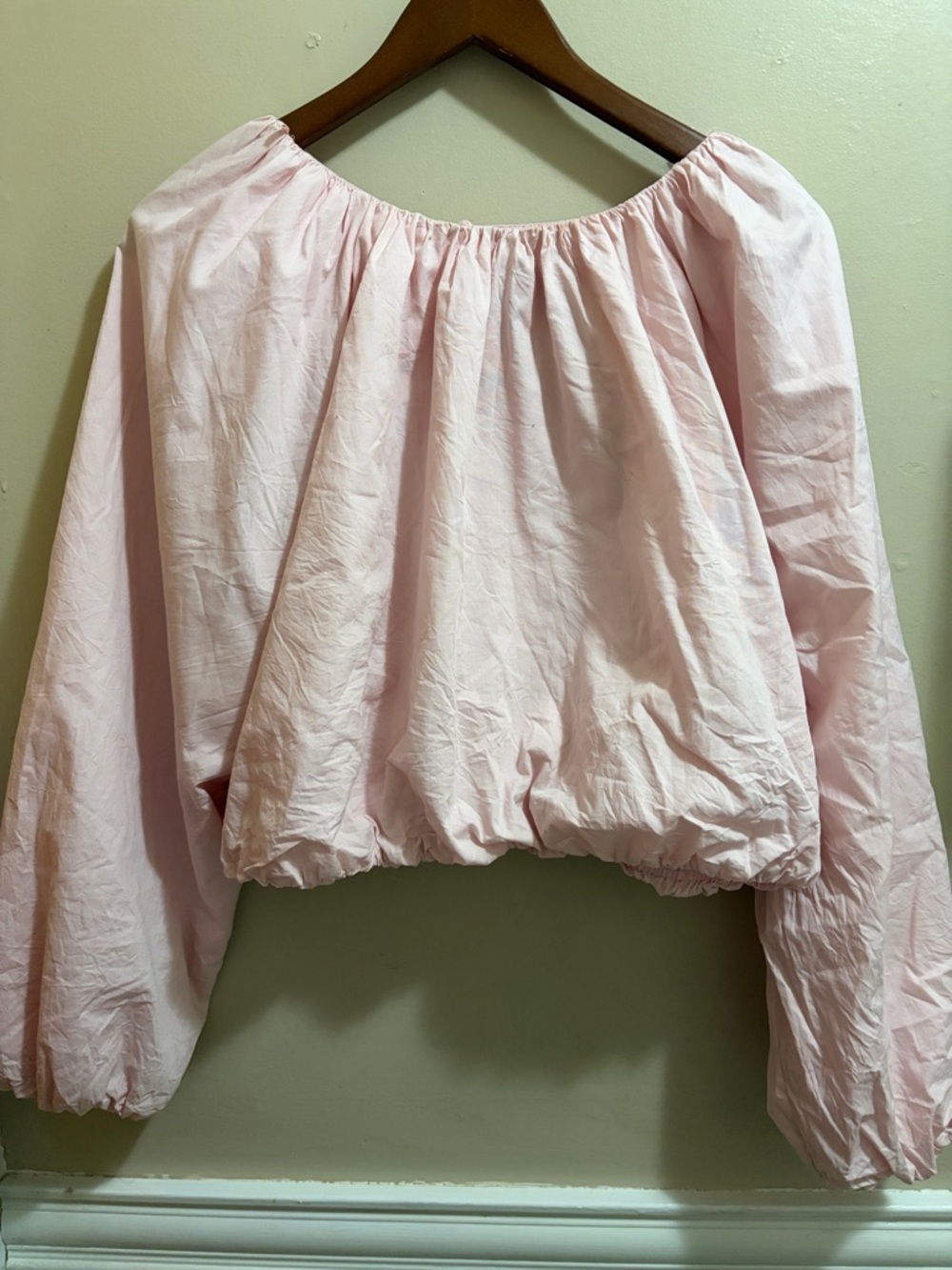 Light Pink Cropped Off-Shoulder Balloon Sleeve Top